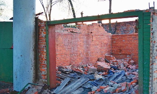 Демонтаж гаражей в Темрюке, цена от 1745 руб. – услуги под ключ от 2Землекопа-Тмр