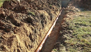 Копка траншей для водопровода в Темрюке: цена за метр от 924 руб.